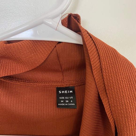 Burnt orange short sleeve cardigan, never worn - Picture 2 of 4